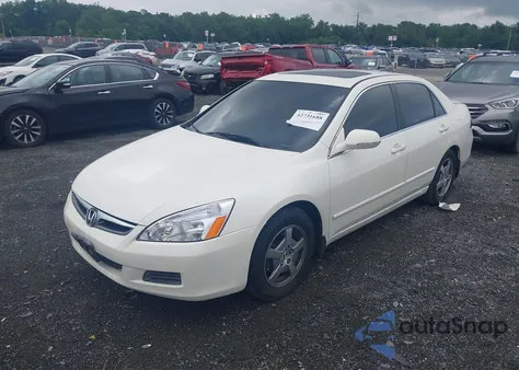 2007 Honda Accord Hybrid z USA, uszkodzony, nr VIN JHMCN36517C003550